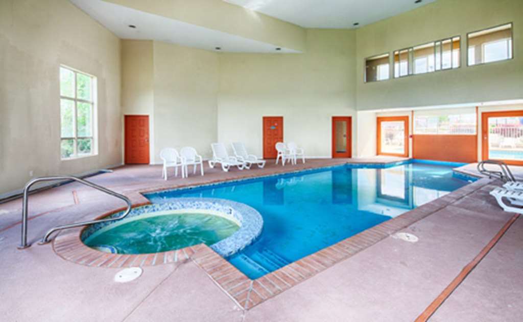 Lajunta Hotel
